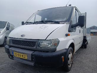 Vaurioauto  passenger cars Ford Transit Transit RWD Ch.Cab/Pick-up 2.4 TDdi 16V (H9FA) [101kW]  (03-2004/05-20=
06) 2005/11