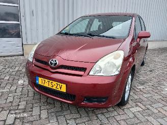 krockskadad bil auto Toyota Corolla Corolla Verso (R10/11) MPV 1.6 16V VVT-i (3ZZFE) [81kW]  (04-2004/03-2=
009) 2007/10