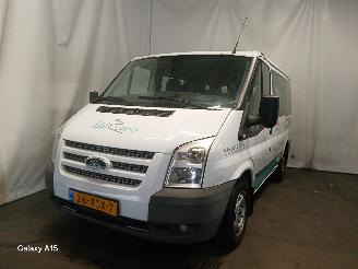 Voiture accidenté Ford Transit Transit Tourneo Bus 2.2 TDCi 16V Euro 5 (DRFA) [74kW]  (09-2011/06-201=
2) 2012/8