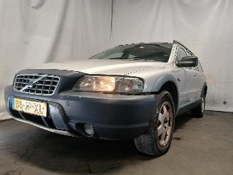 damaged passenger cars Volvo Xc-70 XC70 (SZ) SUV XC70 2.4 T 20V (B5244T3) [147kW]  (03-2000/09-2002) 2002/7