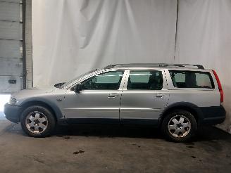Volvo Xc-70 XC70 (SZ) SUV XC70 2.4 T 20V (B5244T3) [147kW]  (03-2000/09-2002) picture 3