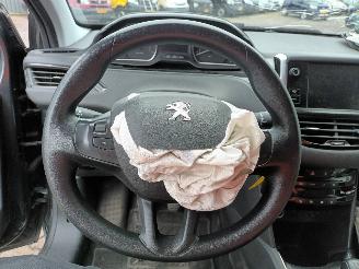 Peugeot 208 208 I (CA/CC/CK/CL) Hatchback 1.2 Vti 12V PureTech 82 (EB2F(HMZ)) [60k=
W]  (03-2012/12-2019) picture 12