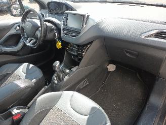 Peugeot 208 208 I (CA/CC/CK/CL) Hatchback 1.6 Blue HDi 100 (DV6FD(BHY)) [73kW]  (0=
1-2015/12-2019) picture 9