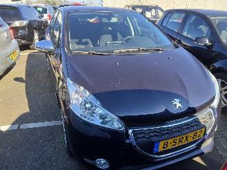 Peugeot 208 208 I (CA/CC/CK/CL) Hatchback 1.2 Vti 12V PureTech 82 (EB2F(HMZ)) [60k=
W]  (03-2012/12-2019) picture 9