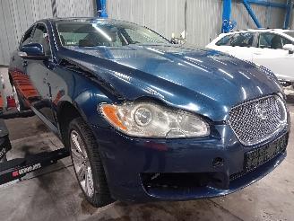 Jaguar XF XF (CC9) Sedan 2.7 D V6 24V (7G(AJ-TDV6)) [152kW]  (03-2008/04-2015) picture 2