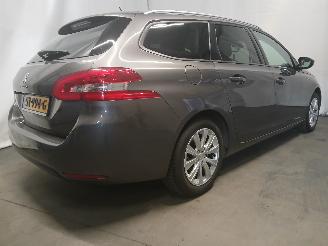 Peugeot 308 308 SW (L4/L9/LC/LJ/LR) Combi 5-drs 1.2 12V e-THP PureTech 110 (EB2DT(=
HNZ)) [81kW]  (03-2014/12-2021) picture 6