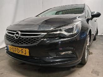 škoda osobní automobily Opel Astra Astra K Sports Tourer Combi 1.6 CDTI 136 16V (B16DTH(Euro 6)) [100kW] =
 (11-2015/12-2022) 2016/9