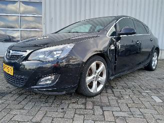 Opel Astra Astra J (PC6/PD6/PE6/PF6) Hatchback 5-drs 1.7 CDTi 16V EcoFLEX 130 (A1=
7DTE(Euro 5)) [96kW]  (07-2011/10-2015) picture 3