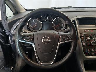 Opel Astra Astra J Sports Tourer (PD8/PE8/PF8) Combi 1.7 CDTi 16V (A17DTE(Euro 5)=
) [81kW]  (10-2010/10-2015) picture 15