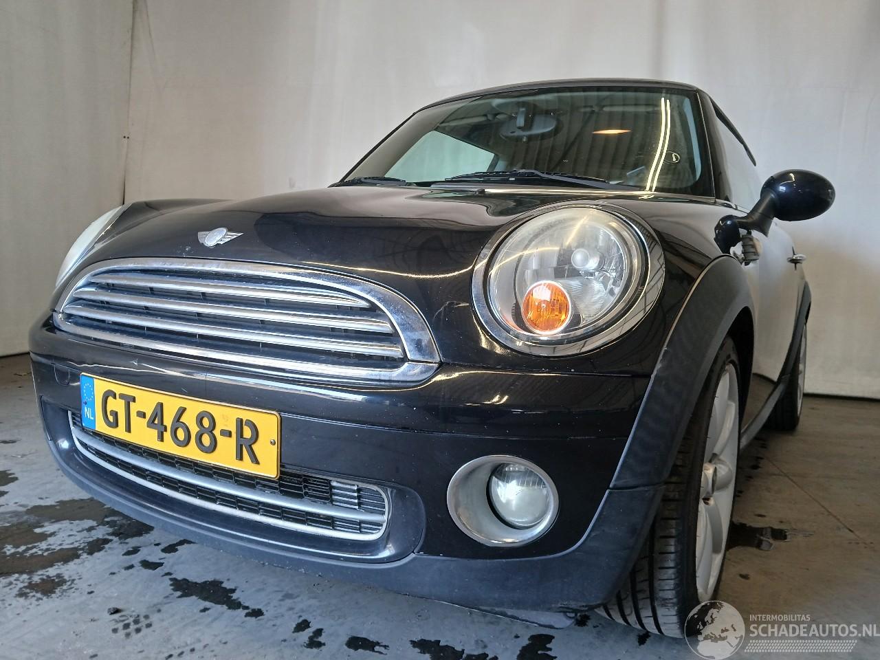 Mini Mini Mini (R56) Hatchback 1.6 16V Cooper (N12-B16A) [88kW]  (10-2006/02-201=
2)