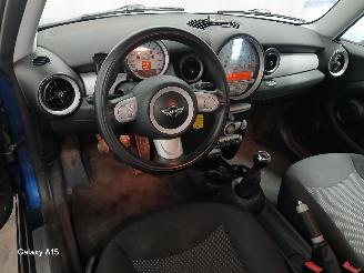 Mini Mini Mini (R56) Hatchback 1.6 16V Cooper (N12-B16A) [88kW]  (10-2006/02-201=
2) picture 11