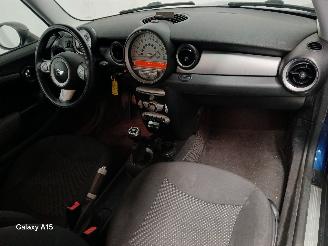 Mini Mini Mini (R56) Hatchback 1.6 16V Cooper (N12-B16A) [88kW]  (10-2006/02-201=
2) picture 8