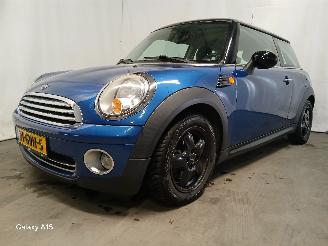 Mini Mini Mini (R56) Hatchback 1.6 16V Cooper (N12-B16A) [88kW]  (10-2006/02-201=
2) picture 3