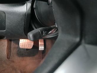 Mercedes R-klasse R (W251) MPV 3.5 350 V6 24V 4-Matic (M272.967) [200kW]  (08-2005/12-20=
12) picture 21