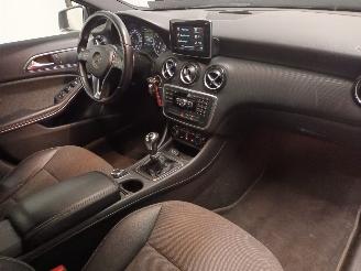 Mercedes A-klasse A (W176) Hatchback 1.6 A-180 16V (M270.910) [90kW]  (09-2012/05-2018) picture 14