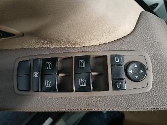 Mercedes R-klasse R (W251) MPV 3.0 320 CDI 24V 4-Matic (OM642.950) [165kW]  (01-2006/07-=
2010) picture 14