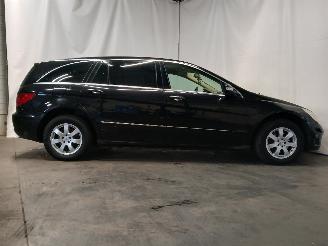 Mercedes R-klasse R (W251) MPV 3.0 320 CDI 24V 4-Matic (OM642.950) [165kW]  (01-2006/07-=
2010) picture 7