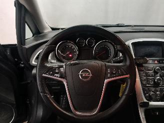 Opel Astra Astra J Sports Tourer (PD8/PE8/PF8) Combi 1.4 Turbo 16V (A14NET(Euro 5=
)) [103kW]  (10-2010/10-2015) picture 19