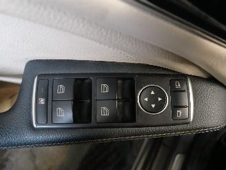 Mercedes Cla-klasse CLA Shooting Brake (117.9) Combi 1.6 CLA-200 16V (M270.910) [115kW]  (=
01-2015/03-2019) picture 13