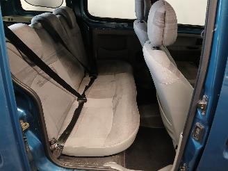 Renault Kangoo Kangoo (KC) MPV 1.6 16V (K4M-732) [70kW]  (06-2001/01-2008) picture 10