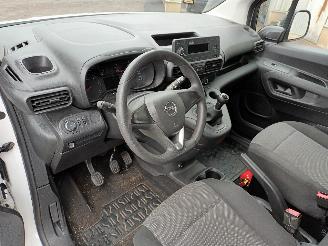 Opel Combo Combo Cargo Van 1.6 CDTI 75 (B16DTL(DV6FE)) [55kW]  (06-2018/04-2021) picture 11