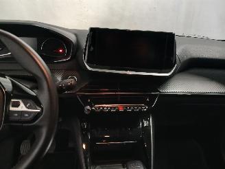 Peugeot 208 208 II (UB/UH/UP) Hatchback 5-drs 1.2 Vti 12V PureTech 100 (EB2ADTDB(H=
NE)) [74kW]  (06-2019/...) picture 18