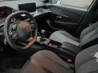 Peugeot 208 208 II (UB/UH/UP) Hatchback 5-drs 1.2 Vti 12V PureTech 100 (EB2ADTDB(H=
NE)) [74kW]  (06-2019/...) picture 12