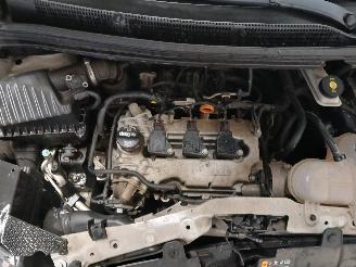 Opel Karl Karl Hatchback 5-drs 1.0 12V (B10XE(Euro 6)) [55kW]  (01-2015/03-2019)= picture 26