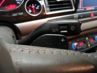 Audi A8 A8 (D3) Sedan 4.2 V8 40V FSI Quattro (BVJ) [257kW]  (06-2006/07-2010) picture 18