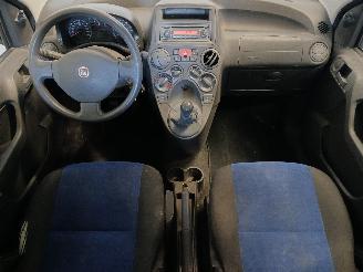 Fiat Panda Panda (169) Hatchback 1.2 Fire (188.A.4000) [44kW]  (09-2003/12-2009) picture 10