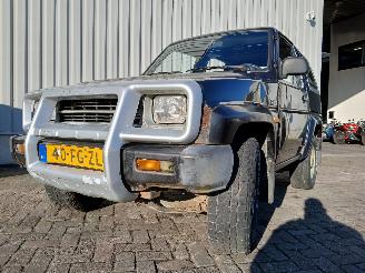 Damaged car Daihatsu Feroza Feroza Soft Top (F300) Terreinwagen 1.6 DX,EL,SE 16V (HD-E) [70kW]  (1=
0-1988/12-1997) 1993/7