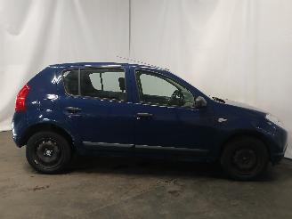 Dacia Sandero Sandero I (BS) Hatchback 1.2 16V (D4F-732(D4F-F7)) [55kW]  (11-2008/12=
-2012) picture 7