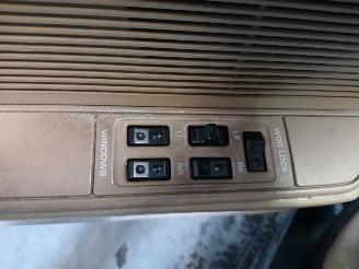 Chrysler Saratoga Saratoga Sedan 3.0 i (3(V6-181)) [104kW]  (09-1989/12-1995) picture 14