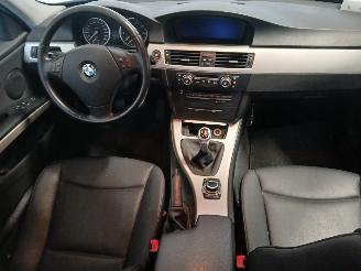 BMW 3-serie 3 serie Touring (E91) Combi 318i 16V (N43-B20A) [105kW]  (05-2007/05-2=
012) picture 10