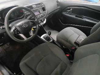 Kia Rio Rio III (UB) Hatchback 1.1 CRDi VGT 12V (D3FA) [55kW]  (09-2011/12-201=
7) picture 11