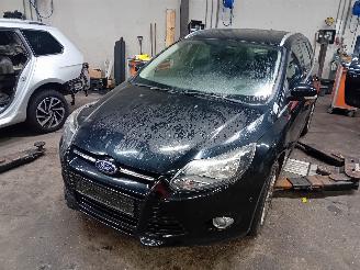 Uttjänta bilar auto Ford Focus Focus 3 Wagon Combi 1.0 Ti-VCT EcoBoost 12V 125 (M1DA(Euro 5)) [92kW] =
 (02-2012/05-2018) 2014/12