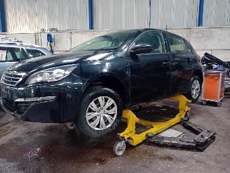 Sloopauto Peugeot 308 308 (L3/L8/LB/LH/LP) Hatchback 5-drs 1.6 HDi (DV6DTED(9HP)) [68kW]  (0=
9-2013/06-2021) 2011