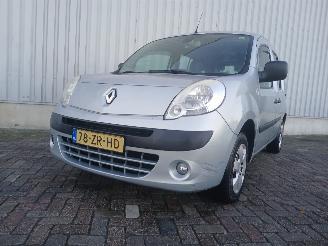 krockskadad bil auto Renault Kangoo Kangoo/Grand Kangoo (KW) MPV 1.6 16V (K4M-830(K4M-G8)) [78kW]  (02-200=
8/...) 2008/5