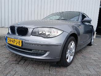 Vaurioauto  passenger cars BMW 1-serie 1 serie (E81) Hatchback 3-drs 116i 1.6 16V (N43-B16A) [90kW]  (03-2007=
/12-2011) 2009/1