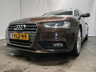 krockskadad bil auto Audi A4 A4 Avant (B8) Combi 1.8 TFSI 16V (CJEB(Euro 5) [125kW]  (11-2011/12-20=
15) 2013/6