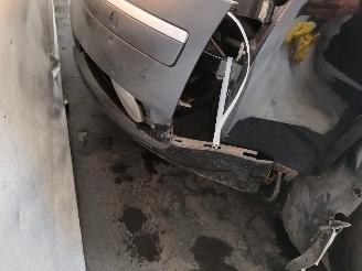 Audi A8 A8 (D3) Sedan 4.2 V8 40V FSI Quattro (BVJ) [257kW]  (06-2006/07-2010) picture 23