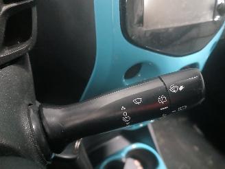 Citroën C1 C1 Hatchback 1.2 PureTech 82 12V (EB2D(HMT)) [60kW]  (04-2014/04-2018)= picture 15