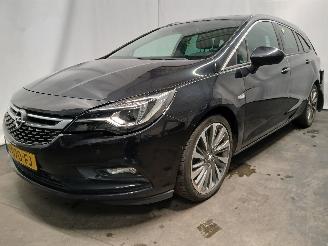 Opel Astra Astra K Sports Tourer Combi 1.6 CDTI 136 16V (B16DTH(Euro 6)) [100kW] =
 (11-2015/12-2022) picture 3