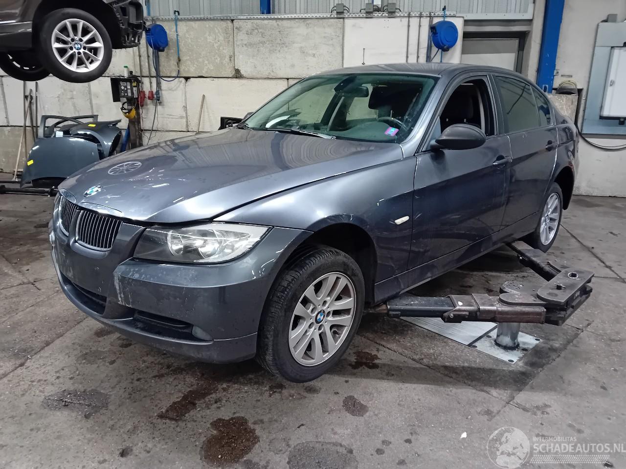 BMW 3-serie 3 serie (E90) Sedan 318i 16V (N46-B20B) [95kW]  (09-2005/03-2007)