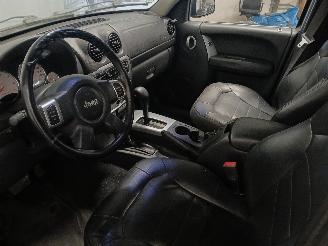 Jeep Cherokee Cherokee/Liberty (KJ) Terreinwagen 3.7 V6 24V (EKG) [155kW]  (09-2001/=
01-2008) picture 14