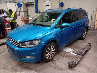  Volkswagen Touran Touran (5T1) MPV 1.6 TDI SCR BlueMotion Technology (DGDA) [85kW]  (05-=
2016/12-2021) 2017/3