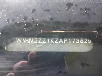 Volkswagen Golf Golf VI (5K1) Hatchback 1.2 TSI BlueMotion (CBZB) [77kW]  (11-2008/11-=
2012) picture 6