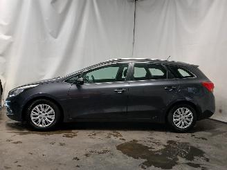 Kia Cee d Cee'd Sportswagon (JDC5) Combi 1.6 GDI 16V (G4FD) [99kW]  (09-2012/12-=
2018) picture 4