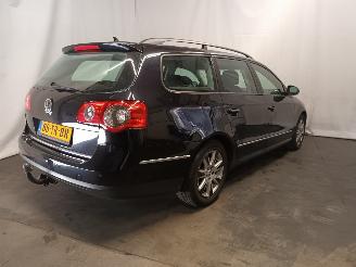 Volkswagen Passat Passat Variant (3C5) Combi 1.6 FSI 16V (BLF(Euro 4)) [85kW]  (08-2005/=
06-2008) picture 6