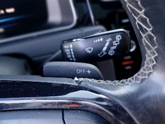 Volkswagen Golf Golf VII (AUA) Hatchback 2.0 R 4Motion 16V (DNUE) [221kW]  (11-2013/08=
-2020) picture 18